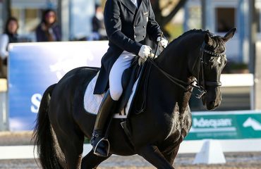 dressage.col.Uniqa US Dressage Finals 2016 Piaffe outside